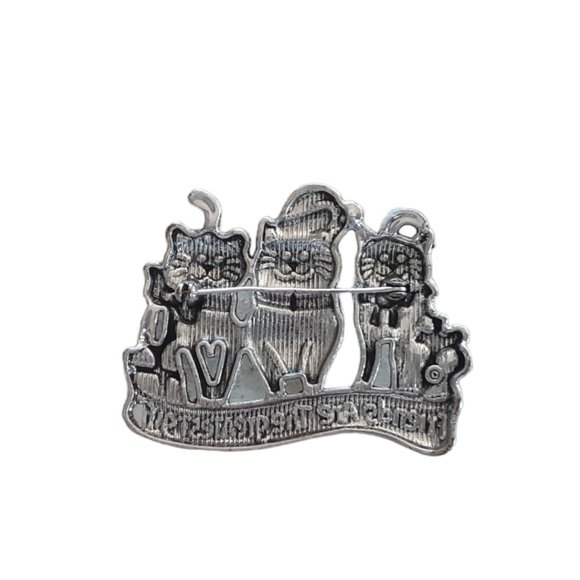 "Friends Are The Greatest Gift" Christmas Pin - Picture 3 of 3